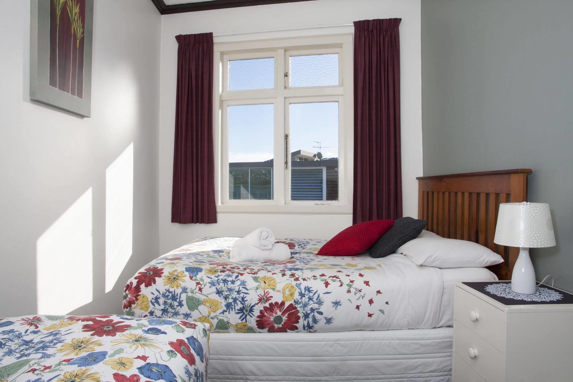 Moana Lodge Plimmerton Extérieur photo