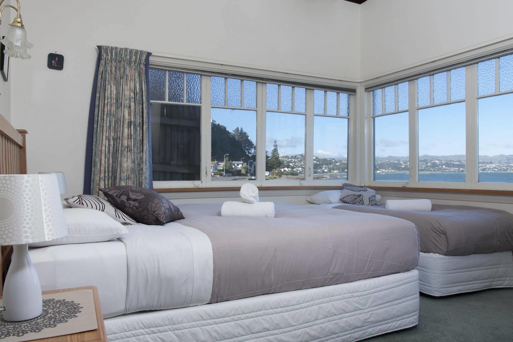 Moana Lodge Plimmerton Extérieur photo