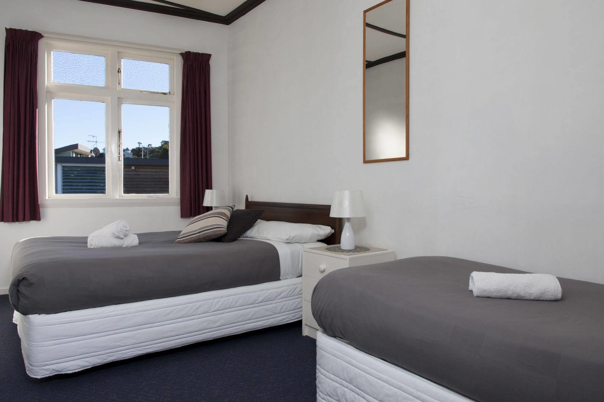 Moana Lodge Plimmerton Extérieur photo