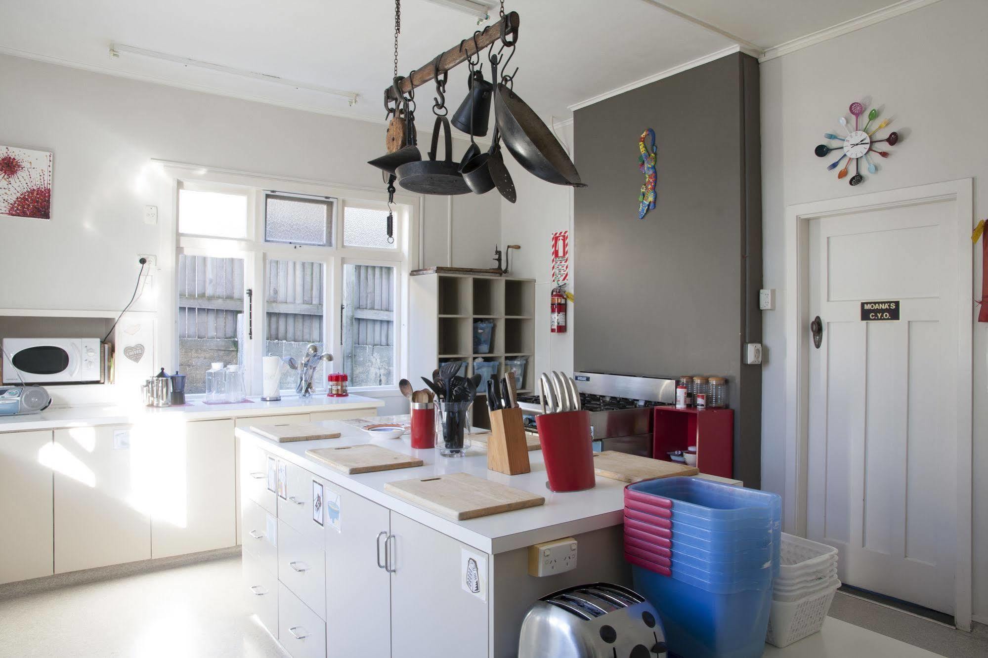 Moana Lodge Plimmerton Extérieur photo